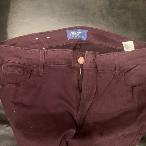 Old Navy Skinny Jeans - Picture 3 of 4